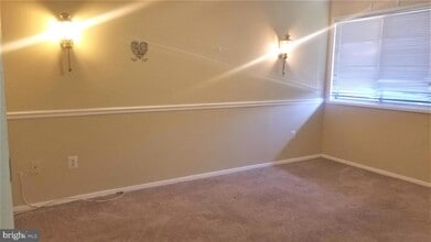 572 Wilson Bridge Dr, Unit D1 in Oxon Hill, MD - Building Photo - Building Photo