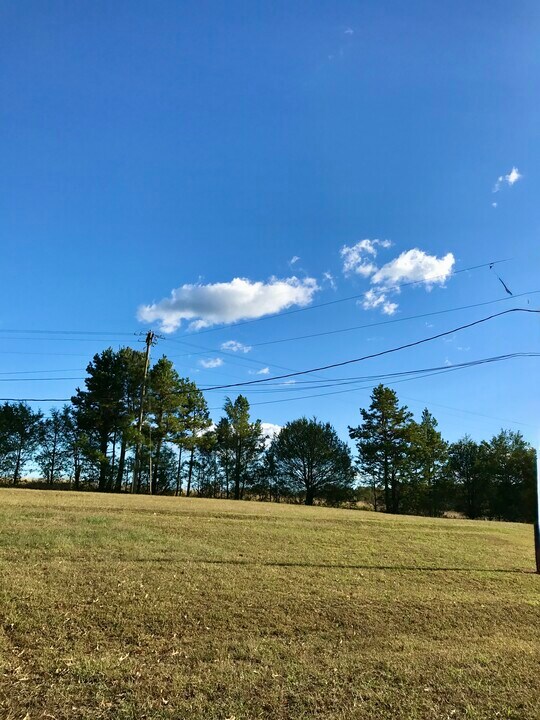 658 Rices Creek Rd in Liberty, SC - Building Photo