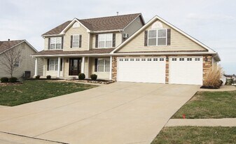 95 Counsel Ct in O'Fallon, MO - Building Photo