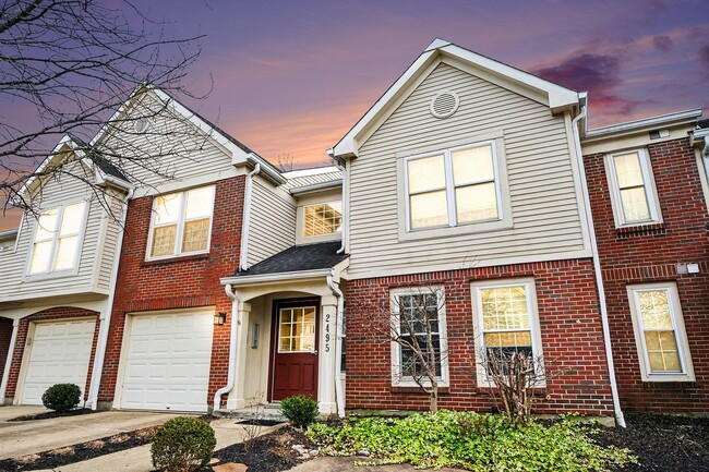 property at 2495 Fountain Pl