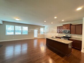 5473 Cascade Ridge SW in Atlanta, GA - Building Photo - Building Photo