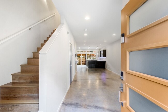 2105 E Alder St in Seattle, WA - Building Photo - Building Photo