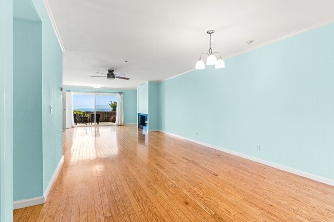 1001 Shore Line Dr in Alameda, CA - Building Photo - Building Photo