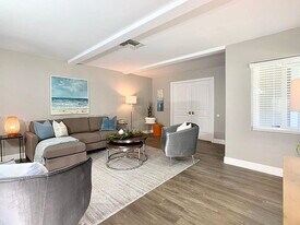 235 N 1st St in Campbell, CA - Building Photo