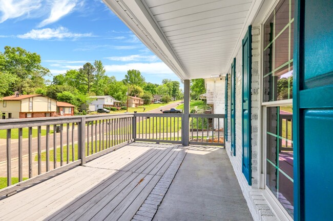 801 Country View Ct in Birmingham, AL - Building Photo - Building Photo