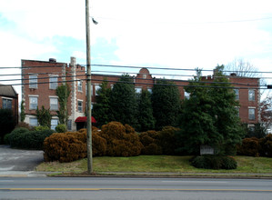 The Kentshyr's at Fairmont in Knoxville, TN - Building Photo - Building Photo