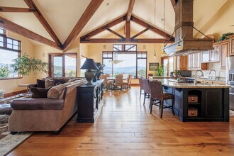 347 Luzern Rd in Midway, UT - Building Photo - Building Photo