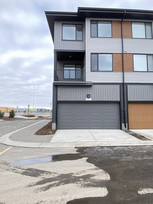 property at 6505 Country Hills Blvd NE
