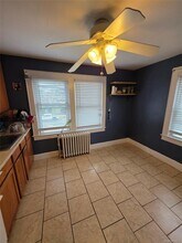 121 4th St in Hicksville, NY - Building Photo - Building Photo