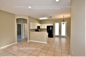 2844 Wells Ave in North Port, FL - Foto de edificio - Building Photo