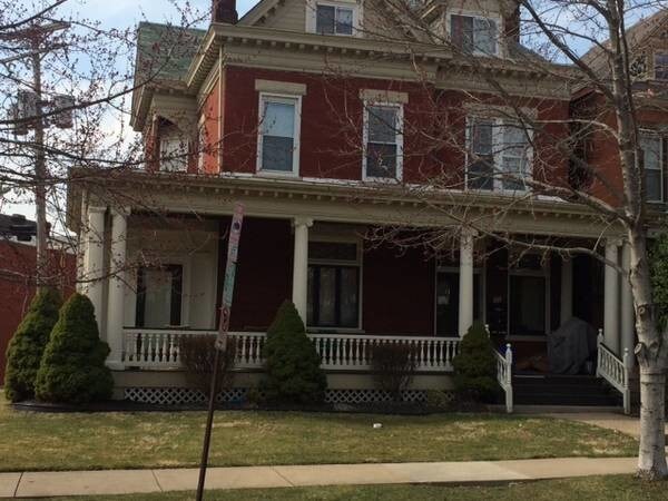 438 S Pacific Ave, Unit 2 in Pittsburgh, PA - Building Photo