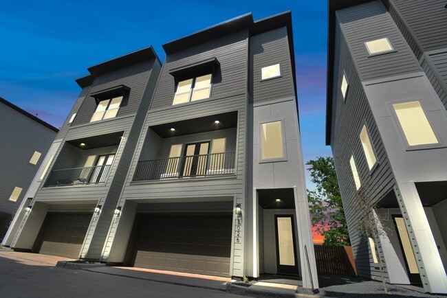 property at 3024 Live Oak St