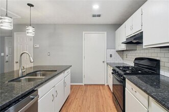 1058 Mansfield Ct in Norcross, GA - Building Photo - Building Photo