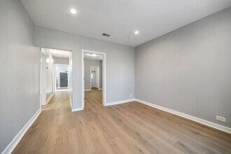 624 N Monticello Ave in Chicago, IL - Building Photo - Building Photo