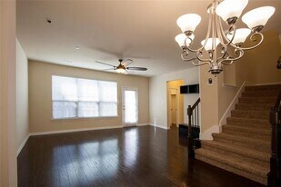 7825 Fox Horn Dr in Irving, TX - Building Photo