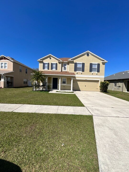 3530 Warbler Way in Kissimmee, FL - Building Photo