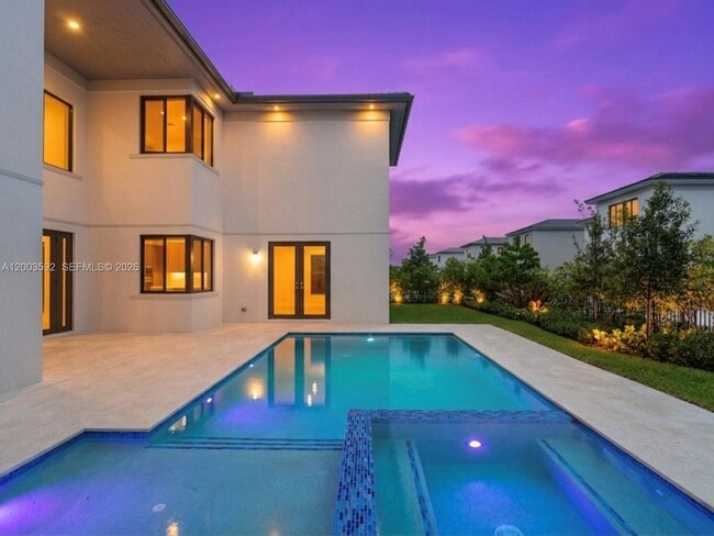 19602 NE 14th Ct in Miami, FL - Building Photo - Building Photo