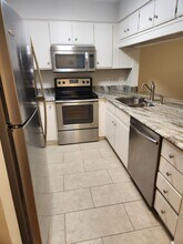 1507 Military Cutoff Rd in Wilmington, NC - Building Photo - Building Photo