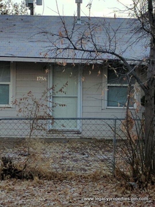 1758 Paris St in Aurora, CO - Building Photo