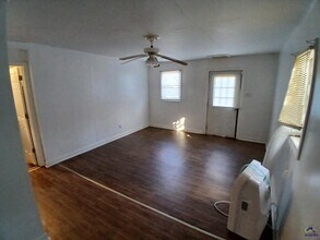 218 Hunt St in Fort Valley, GA - Building Photo - Building Photo