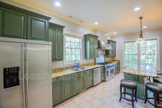 1666 Back Creek Rd in Charleston, SC - Building Photo - Building Photo