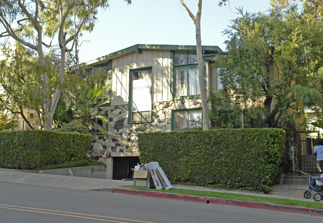 Beresford Manor in Los Angeles, CA - Building Photo