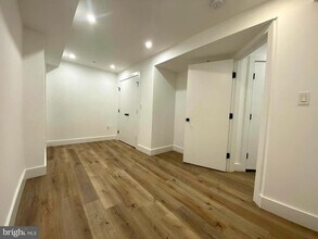 3126 16th St NW in Washington, DC - Building Photo - Building Photo