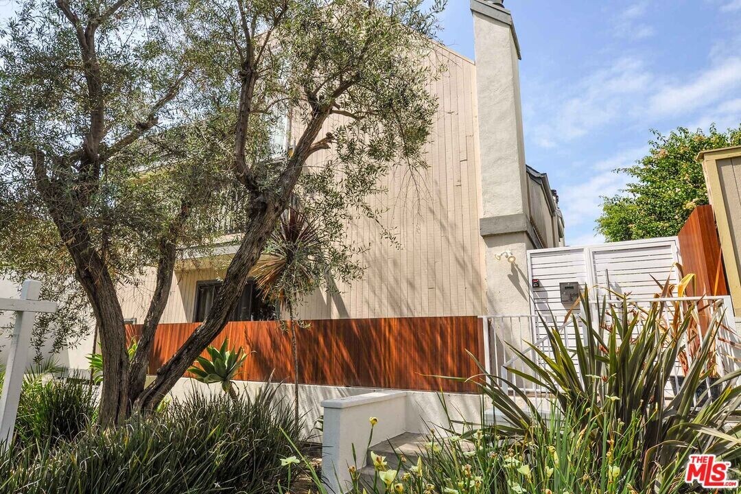 1128 15th St-Unit -5 in Santa Monica, CA - Building Photo