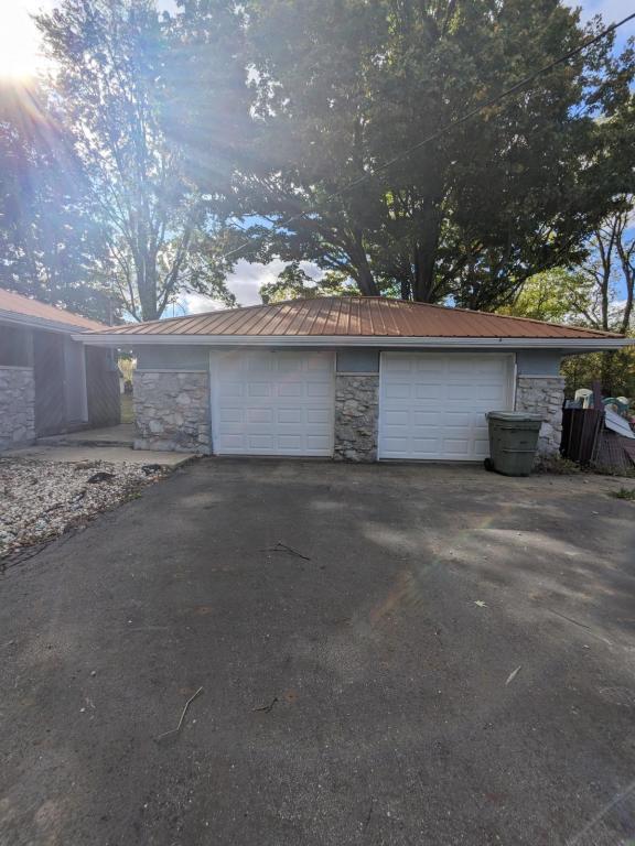 623 W Main St in Greentown, IN - Building Photo - Building Photo