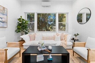 6730 Mohawk St in San Diego, CA - Building Photo - Building Photo