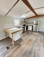 150 Oakwood Ln in Thomasville, GA - Building Photo - Building Photo