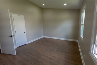 257 Doral Ct in Elk Grove Village, IL - Building Photo - Building Photo