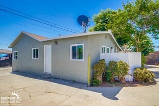 3133 Chamoune Ave in San Diego, CA - Building Photo
