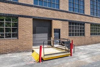 The Diggs in Sacramento, CA - Building Photo - Building Photo