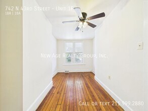 742 N 43rd St in Philadelphia, PA - Building Photo - Building Photo