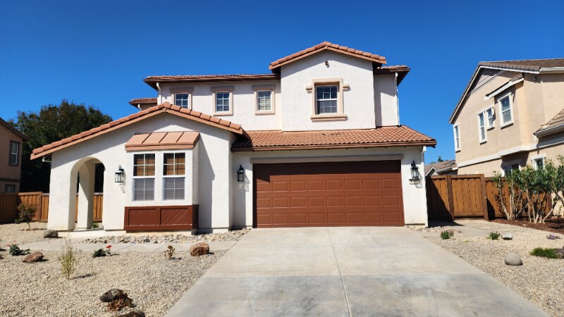1168 Pimento Dr in Brentwood, CA - Building Photo