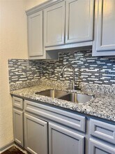 1005 Spooner St in Pasadena, TX - Building Photo - Building Photo