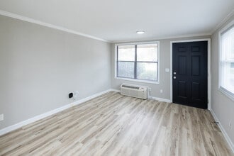 Poplar Ridge Apartments in Fort Wayne, IN - Foto de edificio - Interior Photo