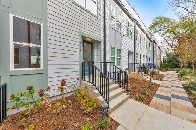 property at 515 Motivation Cir NW