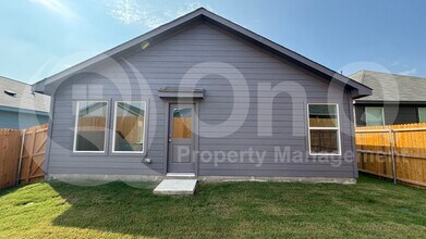 1001 Raintree Rd in Princeton, TX - Building Photo - Building Photo