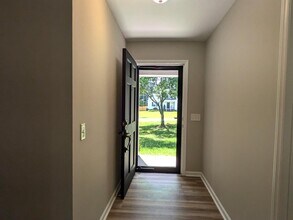 929 Greenbriar Dr in Fuquay Varina, NC - Building Photo - Building Photo