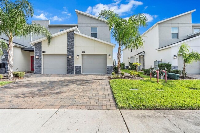 property at 547 Ocean Course Ave