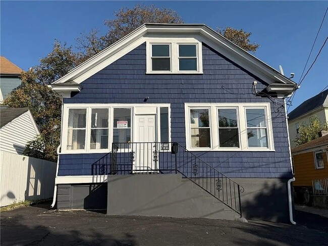 property at 5 Lynch St