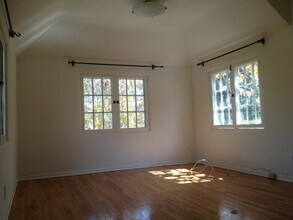 1884 Silver Lake Blvd in Los Angeles, CA - Building Photo - Building Photo