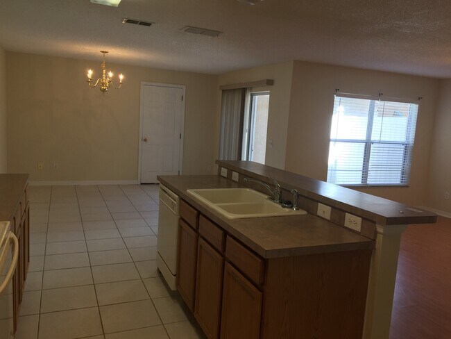 2165 Black Mangrove Dr in Orlando, FL - Building Photo - Building Photo