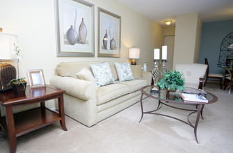 Autumn Woods Apartments in Jessup, MD - Building Photo - Interior Photo