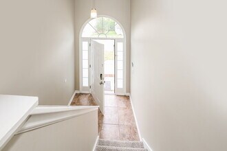 330 Braeburn Dr in Winston-Salem, NC - Building Photo - Building Photo