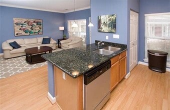 2648 Mcknight Crossing Ct in St. Louis, MO - Building Photo - Building Photo
