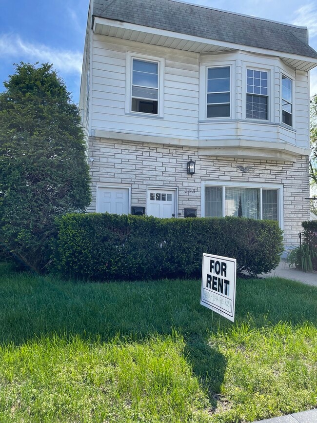 293 Delawanna Ave Rentals in Clifton, NJ