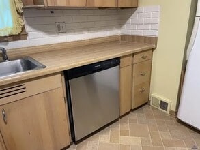 633 Indiana St in Rapid City, SD - Building Photo - Building Photo